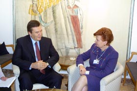 DAVOSA2.JPG (21951 bytes)