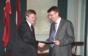 K08.JPG (17581 bytes)