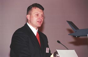 D03.JPG (13705 bytes)