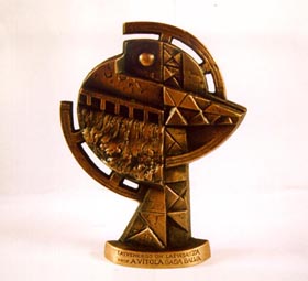 VITOLS01.JPG (17132 bytes)