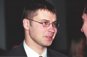 DB05.JPG (14290 bytes)