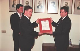 ISO3.JPG (17981 bytes)