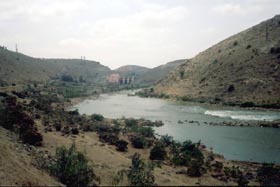 VIKE08.JPG (19434 bytes)