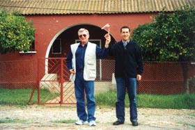 VIKE14.JPG (26403 bytes)