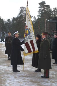 VIKE5.JPG (23317 bytes)