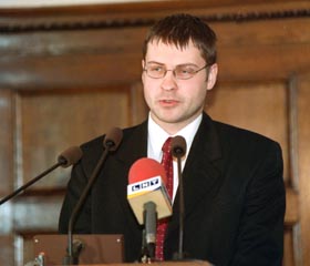 PAS3.JPG (19319 bytes)