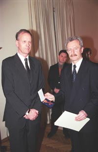 ORDENIS1.JPG (18398 bytes)