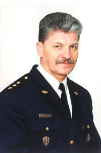 KRESLINS.JPG (15865 bytes)