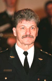 KRESLINS2.JPG (17432 bytes)