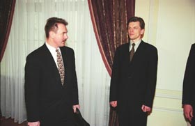 P5.JPG (17186 bytes)