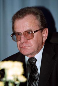 DOLGOPOLOVS.JPG (18310 bytes)