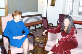 VIKE2.JPG (24576 bytes)