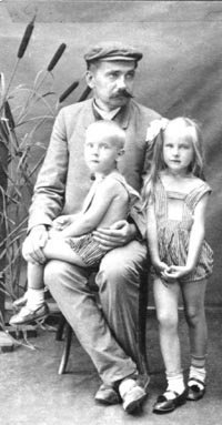 G04.JPG (23434 bytes)