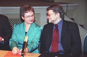 NATO06.JPG (20220 bytes)