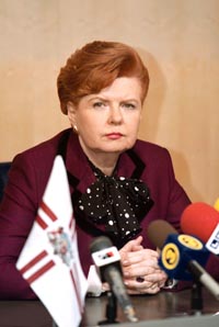 VIKE.JPG (21117 bytes)