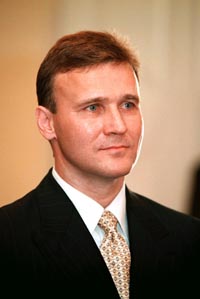 LUKS.JPG (16472 bytes)