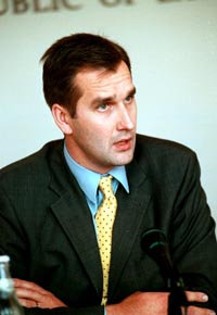 RIEKSTINS.JPG (19755 bytes)