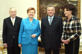 VVF2.JPG (22458 bytes)