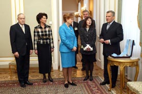 VVF3.JPG (25068 bytes)