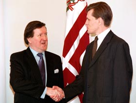 NATO5.JPG (20768 bytes)