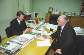 P16.JPG (20812 bytes)