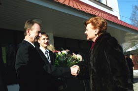 VALMIERA1.JPG (19046 bytes)