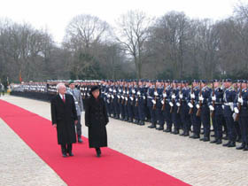 VAC12.JPG (19566 bytes)