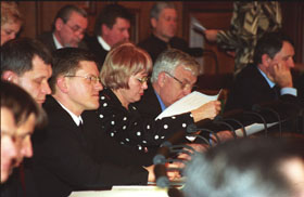 S02.JPG (20064 bytes)