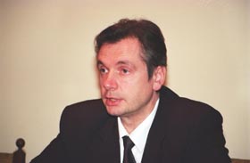 SADURSKIS2.JPG (13605 bytes)