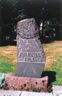 RE16.JPG (26356 bytes)