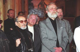 M4.JPG (20176 bytes)