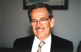 S04.JPG (10318 bytes)