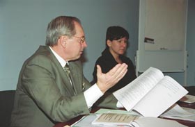 D6.JPG (17547 bytes)