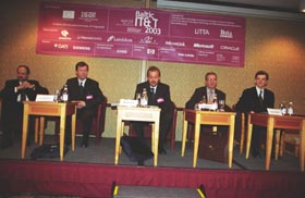 IT4.JPG (22146 bytes)