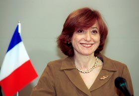 LENUARA.JPG (16703 bytes)