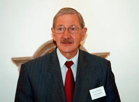 ENDZINS.JPG (15587 bytes)