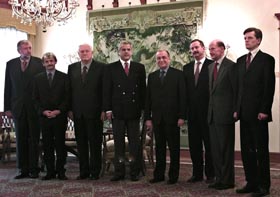 PREMJERS.JPG (23073 bytes)