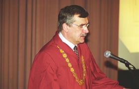 T3.JPG (15935 bytes)