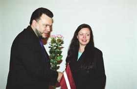 C3.JPG (15087 bytes)