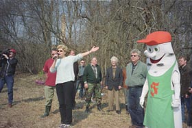 MEZS5.JPG (24954 bytes)