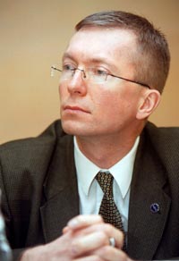 TOLS.JPG (18661 bytes)