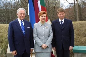 IGAUNIJA1.JPG (22830 bytes)