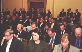 S02.JPG (22997 bytes)