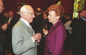 S04.JPG (18789 bytes)