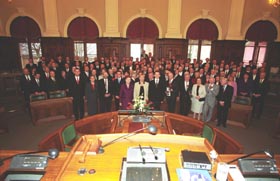 S06.JPG (24253 bytes)