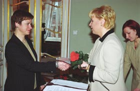 S14.JPG (21404 bytes)