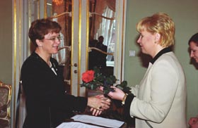 S15.JPG (21015 bytes)