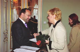 S18.JPG (20821 bytes)