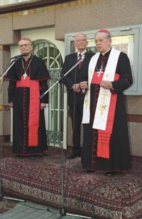 V05.JPG (26342 bytes)