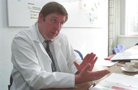 PAEGLITIS3.JPG (18044 bytes)